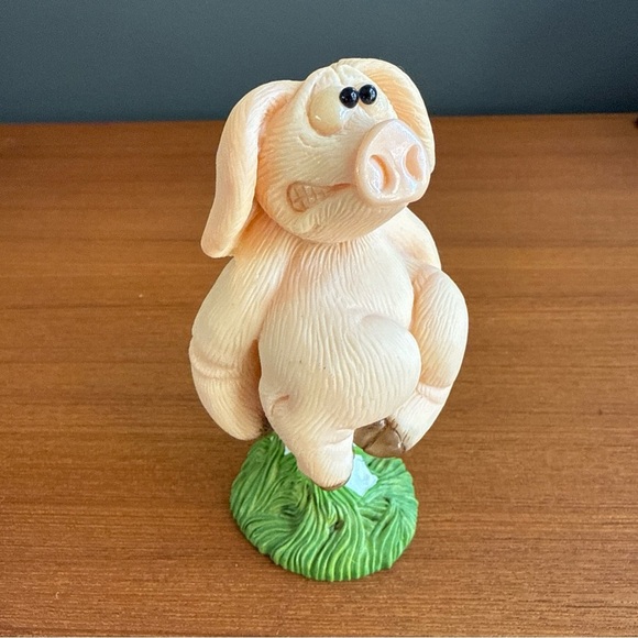 Piggin Poo 2000 by David Corbridge  Pig Collectable - Picture 4 of 9